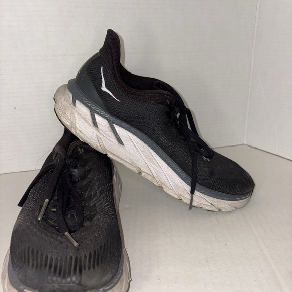 Size 8.5 B - Hoka One One Clifton 8 Black White Women's - Picture 3 of 9